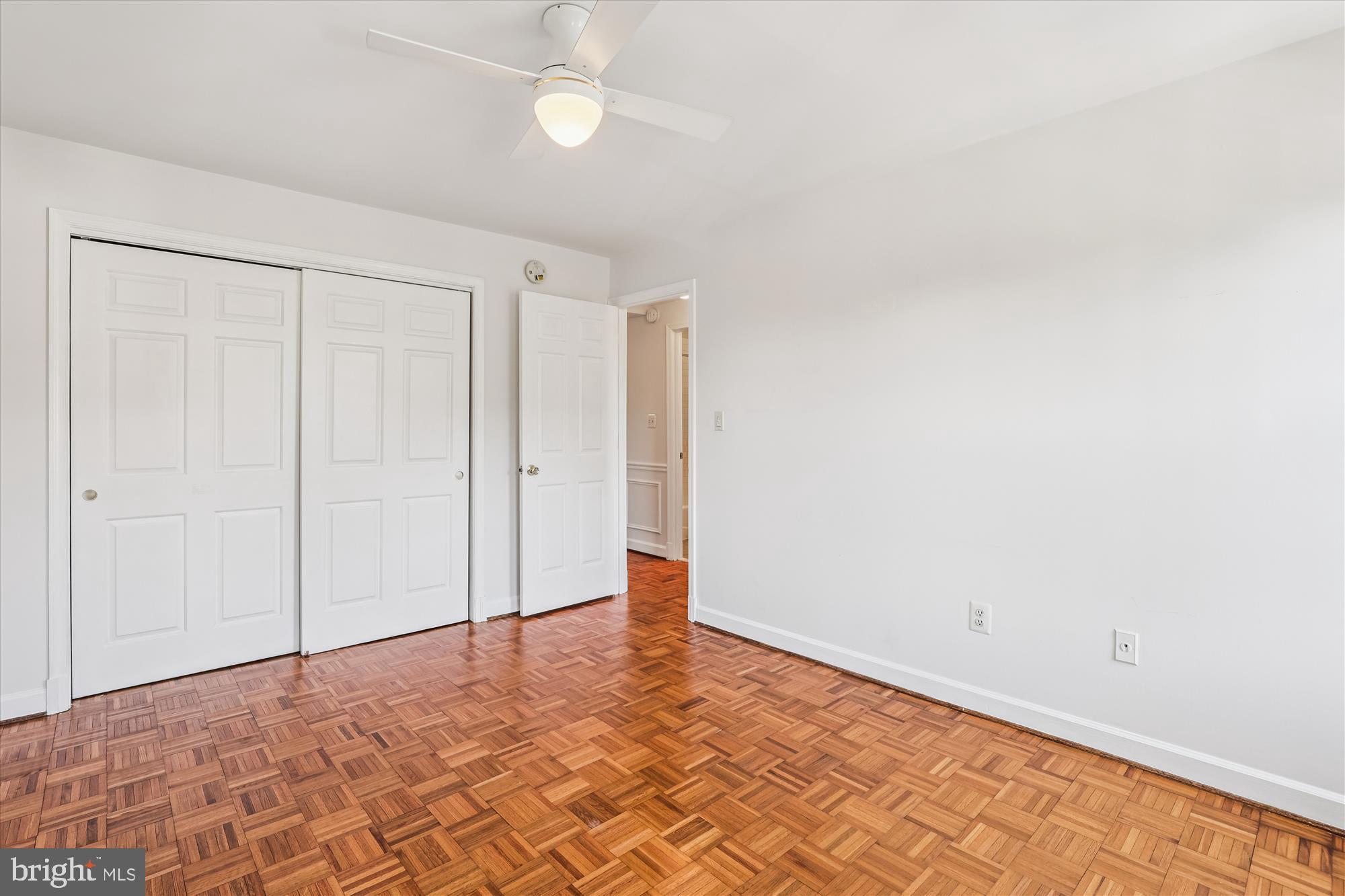 1803 T Street Northwest, Unit 3 Washington, DC 20009 - Photo 26 of 45 an empty room with a natural light