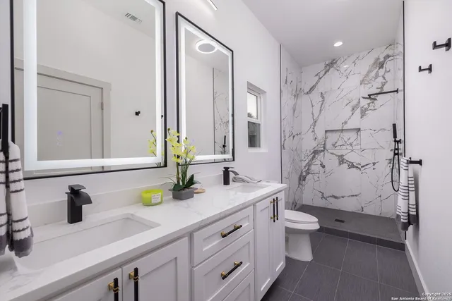 $495,000 | 1210 Fernwood Road, Fischer, TX 78623