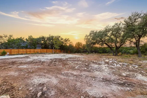 $485,000 | 1210 Fernwood Road, Fischer, TX 78623