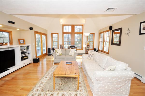14 Putnam Road Acton, MA 01720 - Photo 2 of 25 Gallery Image 2