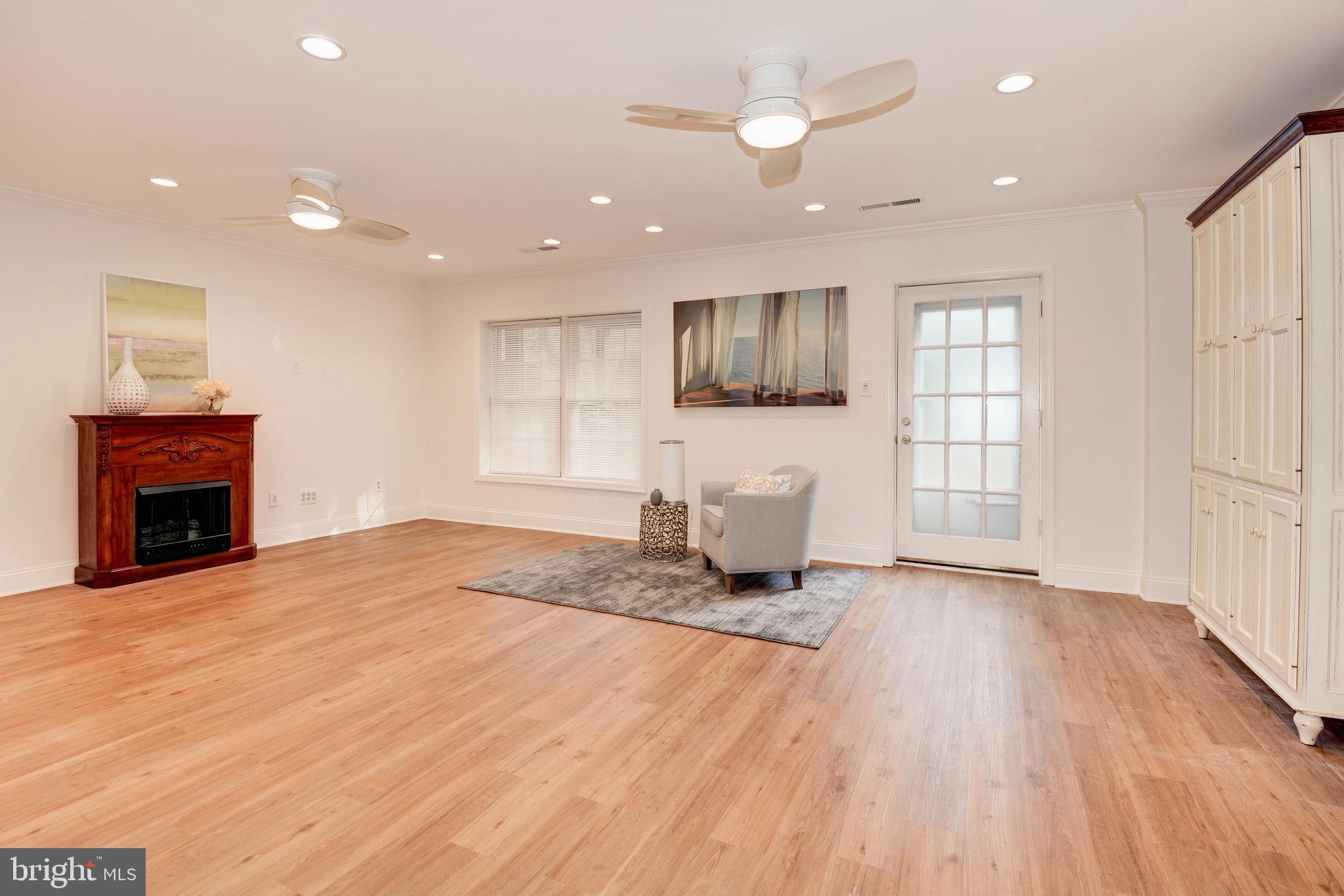 2103 Golf Course Drive Reston, VA 20191 - Photo 21 of 36