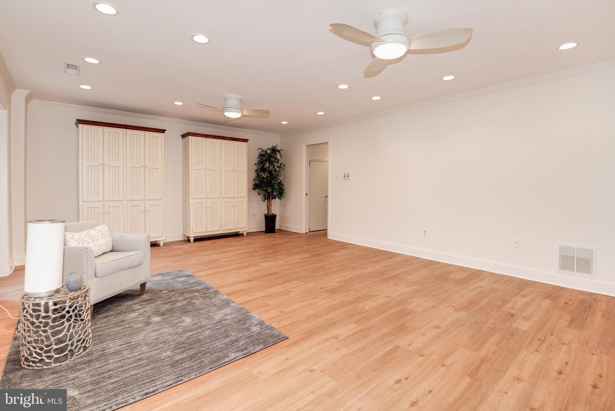 2103 Golf Course Drive Reston, VA 20191 - Photo 23 of 36