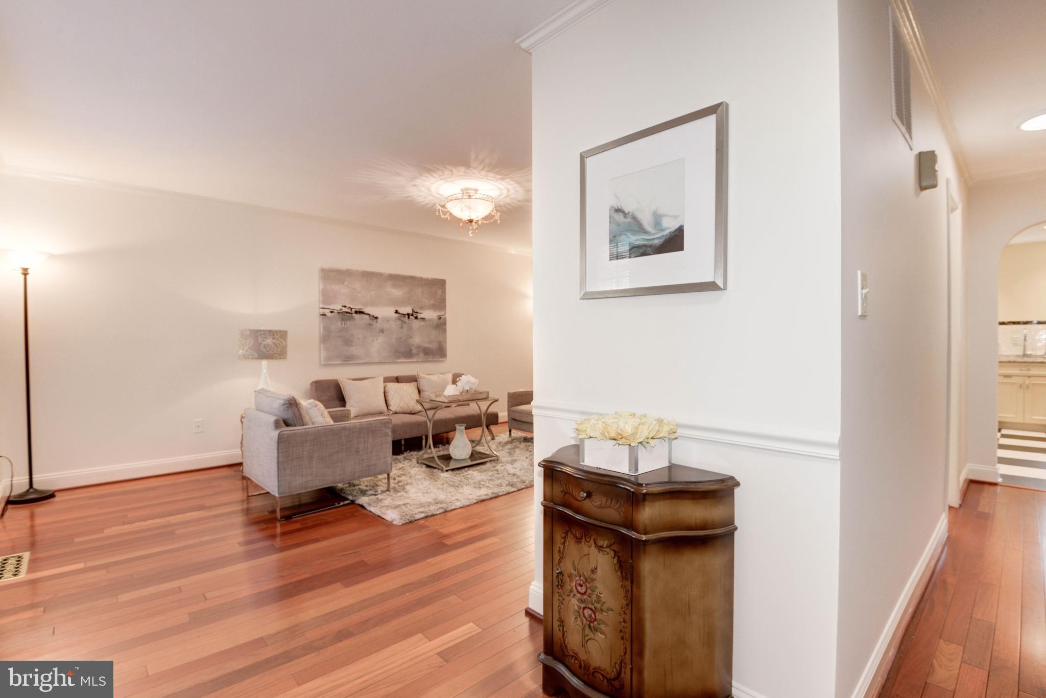 2103 Golf Course Drive Reston, VA 20191 - Photo 5 of 36