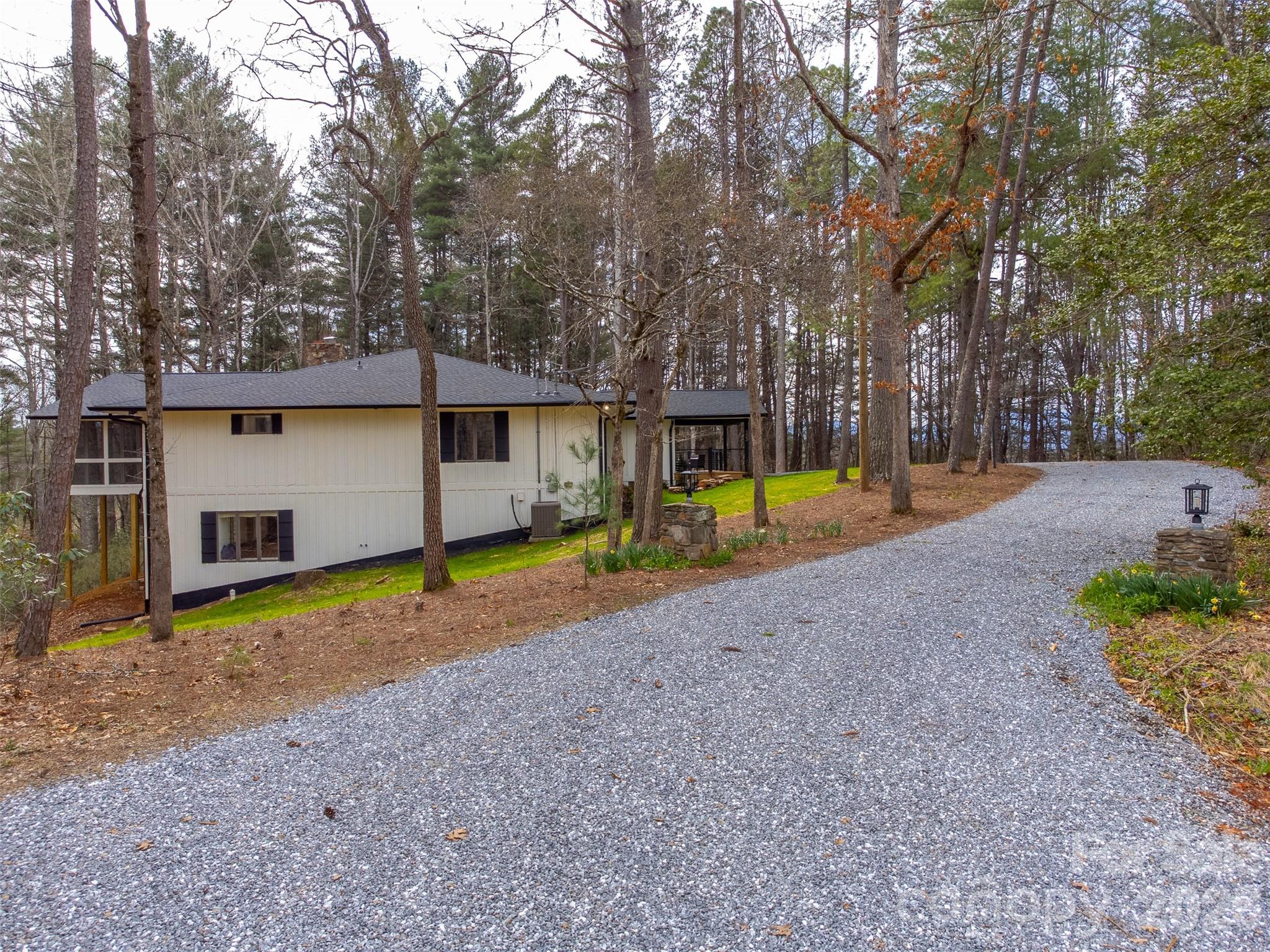 323 Mashburn Branch Road Franklin, NC 28734 - Photo 38 of 48
