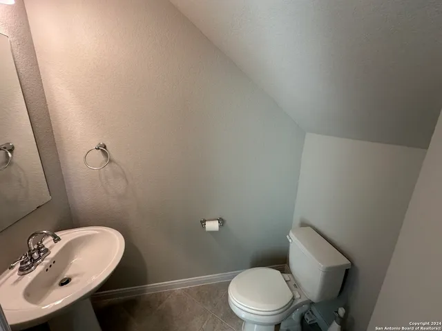 $3,195 | 102 Noble Woods, Boerne, TX 78006