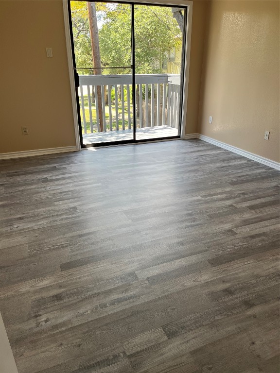 8500 Lyndon Lane, Unit B Austin, TX 78729 - Photo 20 of 22 a view of an empty room with a window