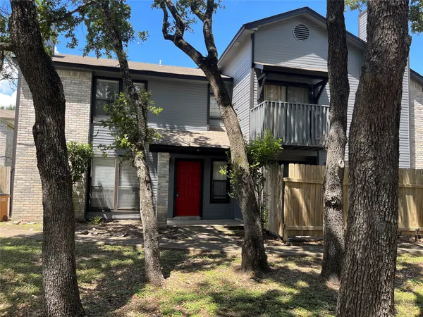 $1,175 | 8500 Lyndon Lane, Unit B, Austin, TX 78729