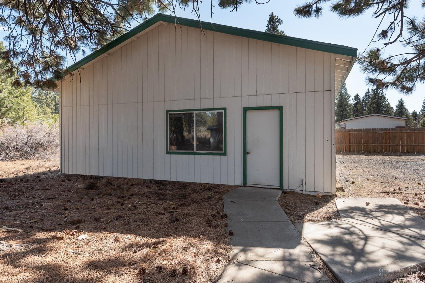 59936 Cheyenne Road Bend, OR 97702 - Photo 16 of 23 Additional Photo