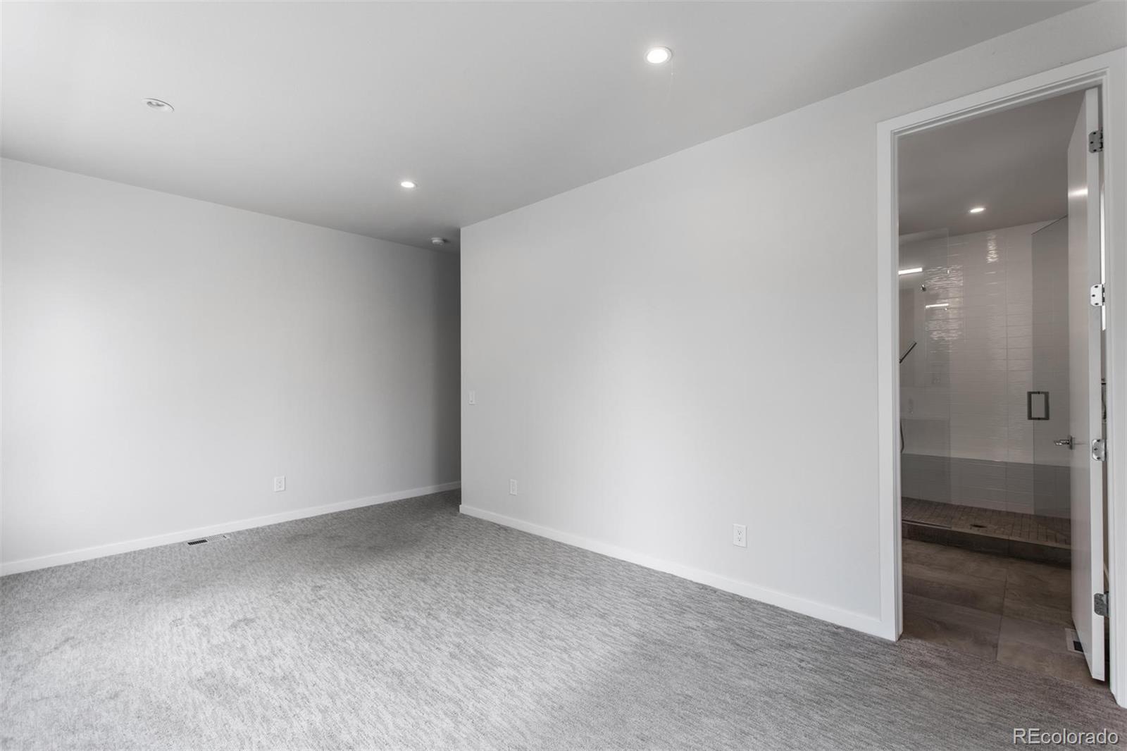 2435 West 36th Avenue Denver, CO 80211 - Photo 19 of 40