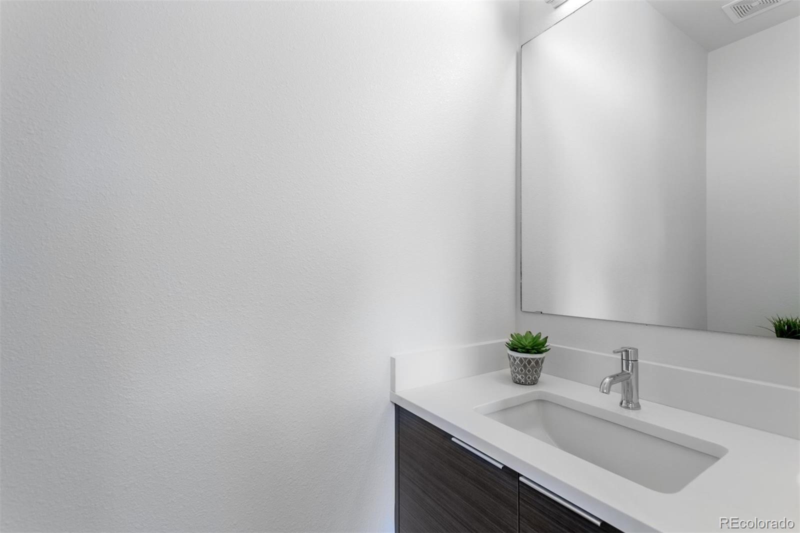 2435 West 36th Avenue Denver, CO 80211 - Photo 29 of 40