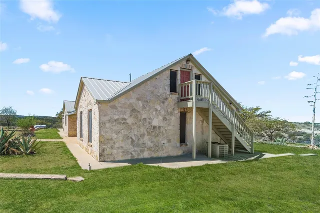 a front view of house with yard