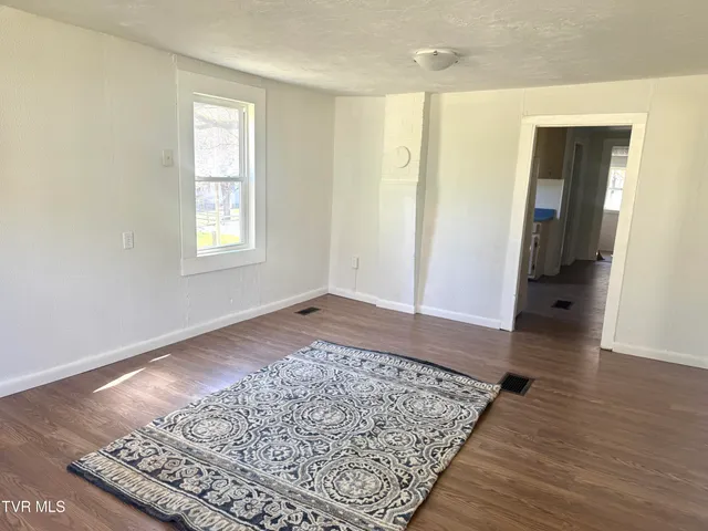 $179,000 | 1297 Dry Creek Road, Blackwater, VA 24221