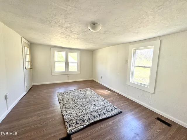 $179,000 | 1297 Dry Creek Road, Blackwater, VA 24221