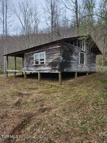 $179,000 | 1297 Dry Creek Road, Blackwater, VA 24221