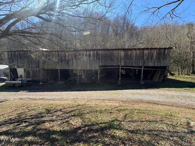 $179,000 | 1297 Dry Creek Road, Blackwater, VA 24221