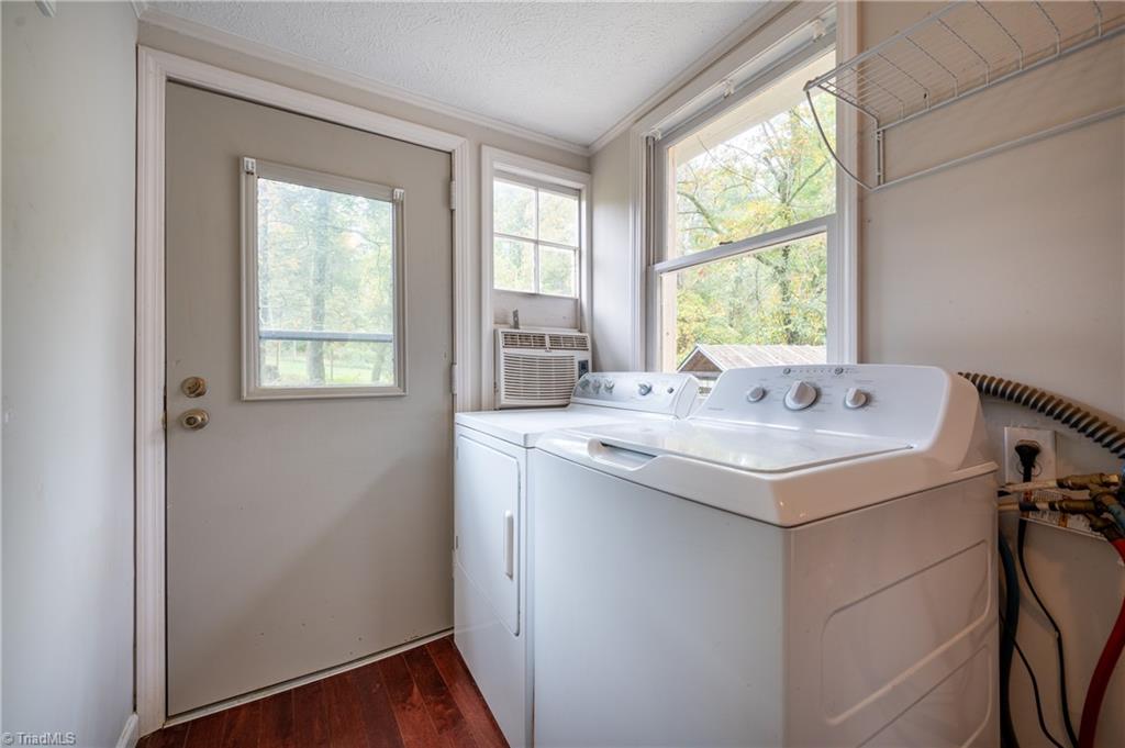 487 Dry Twig Road Laurel Fork, VA 24352 - Photo 16 of 39 Gallery Image 16