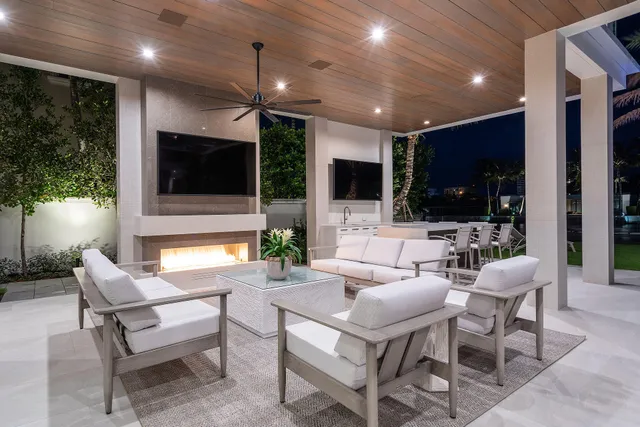 $27,500,000 | 500 East Alexander Palm Road, Boca Raton, FL 33432