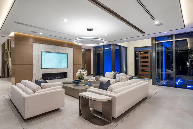 $27,500,000 | 500 East Alexander Palm Road, Boca Raton, FL 33432