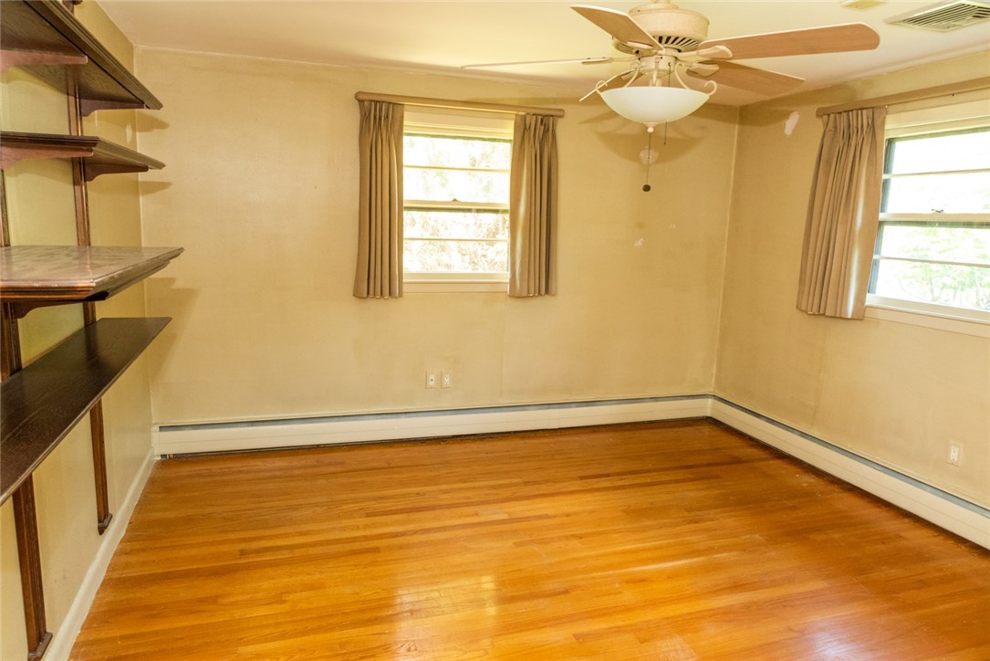 34 Hamden Road Cranston, RI 02920 - Photo 14 of 40 Gallery Image 14