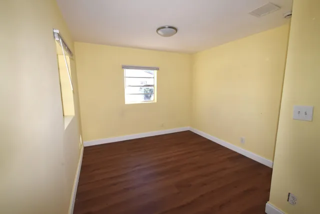 $1,400 | 2603 Booker Street, Fort Pierce, FL 34947