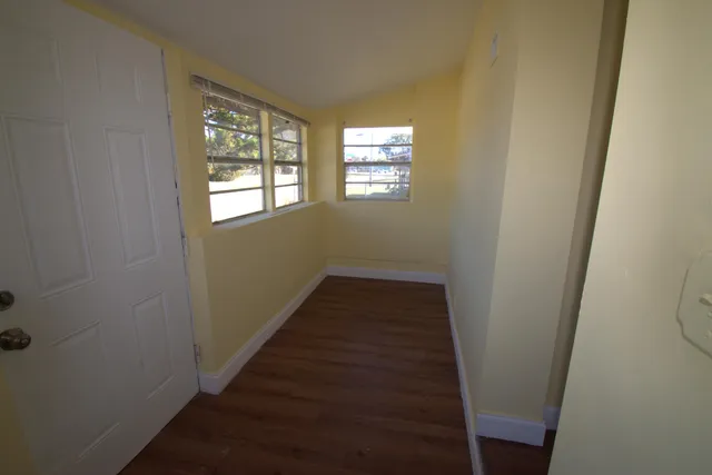 $1,400 | 2603 Booker Street, Fort Pierce, FL 34947