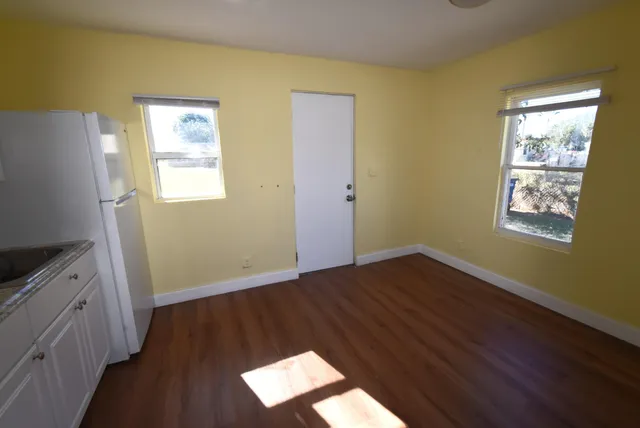 $1,400 | 2603 Booker Street, Fort Pierce, FL 34947