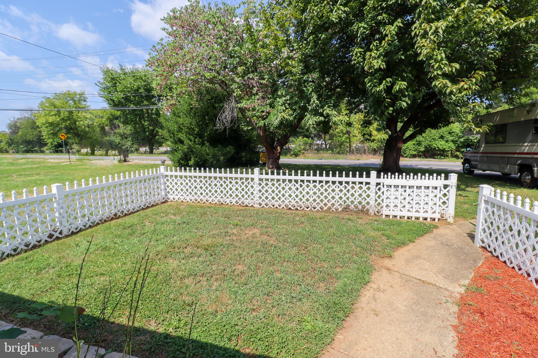 1302 Whiteford Road York, PA 17402 - Photo 7 of 49 Gallery Image 7