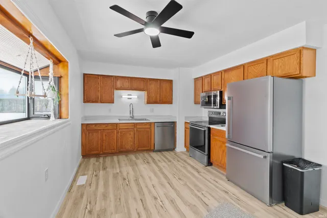 $199,900 | 202 West South I Street, Gas City, IN 46933