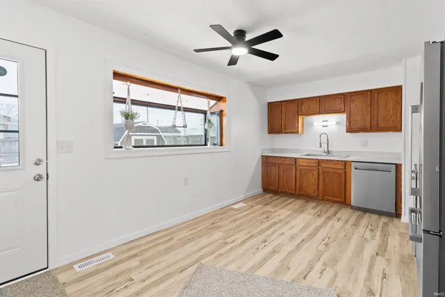 $199,900 | 202 West South I Street, Gas City, IN 46933