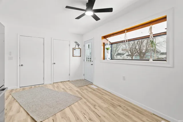 $199,900 | 202 West South I Street, Gas City, IN 46933