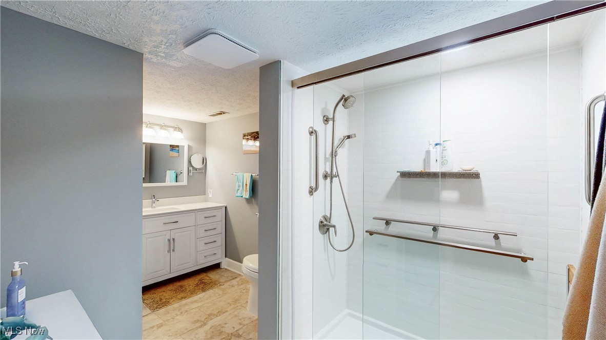 30105 Center Ridge Road, Unit B Westlake, OH 44145 - Photo 21 of 38 Gallery Image 21