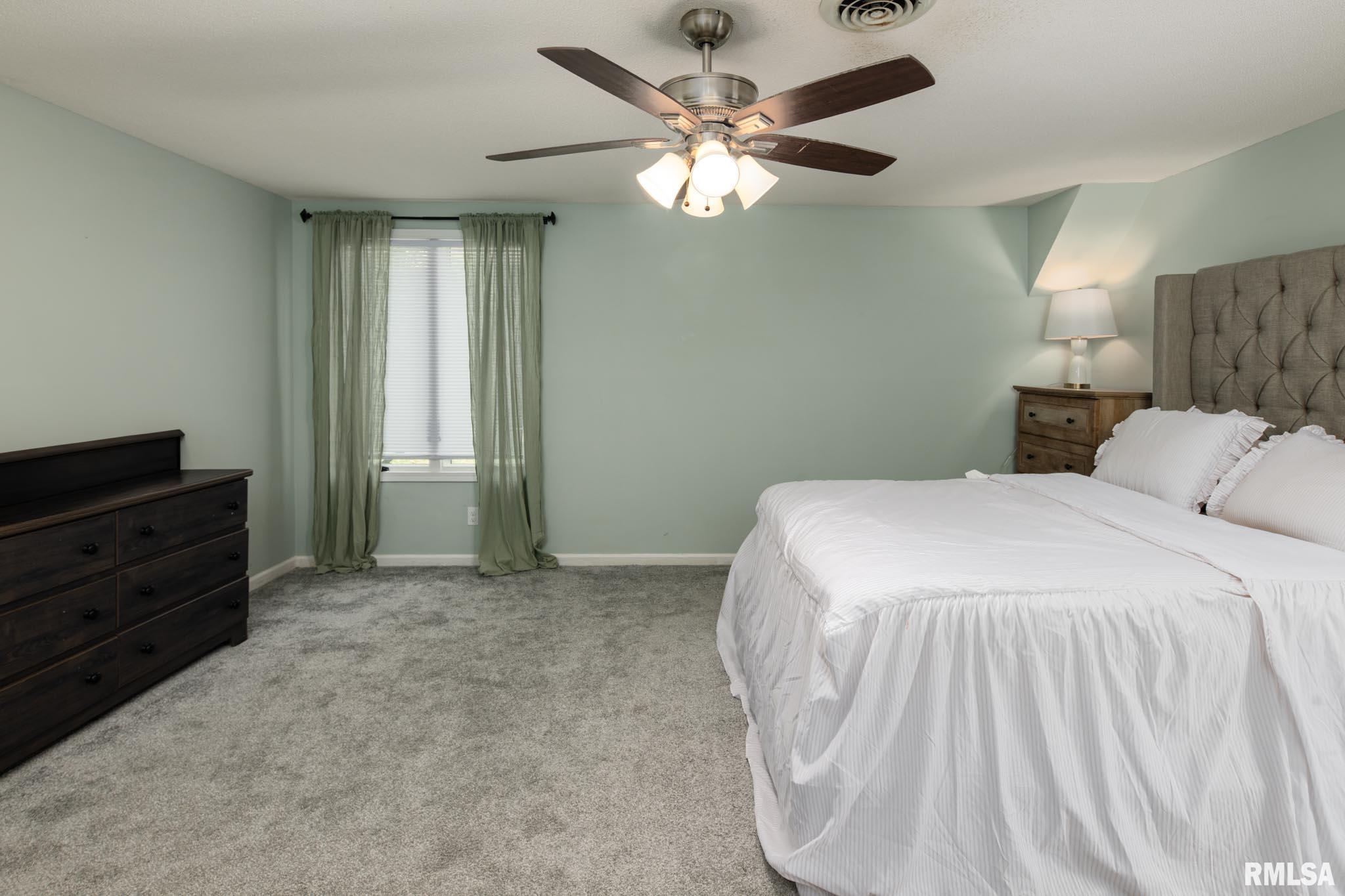 1808 Testa Drive Marion, IL 62959 - Photo 14 of 44