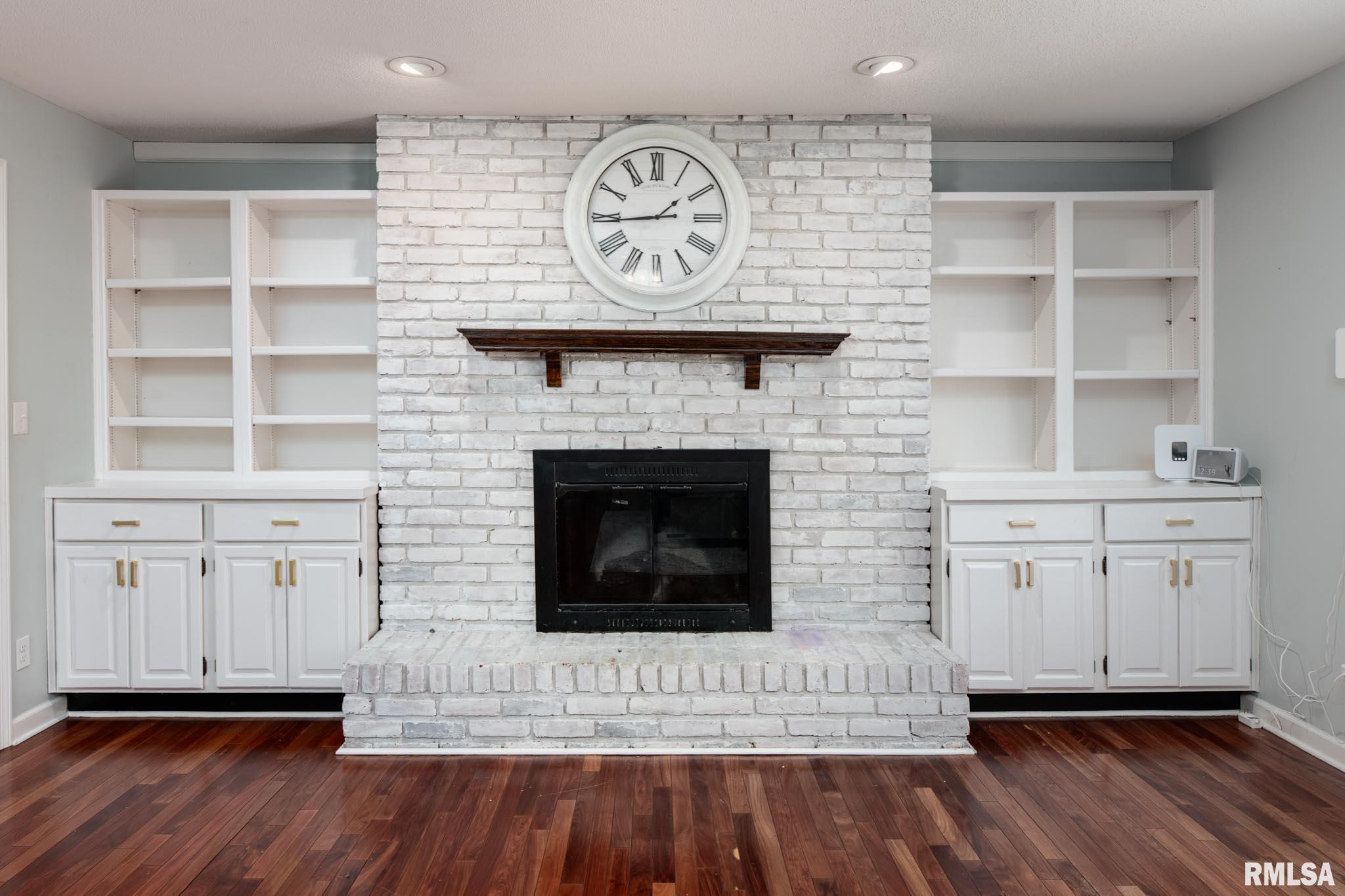 1808 Testa Drive Marion, IL 62959 - Photo 8 of 44