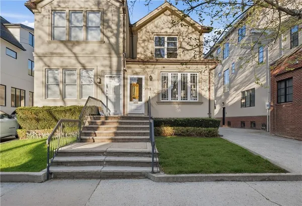 $3,499,999 | 2049 East 1st Street | Gravesend