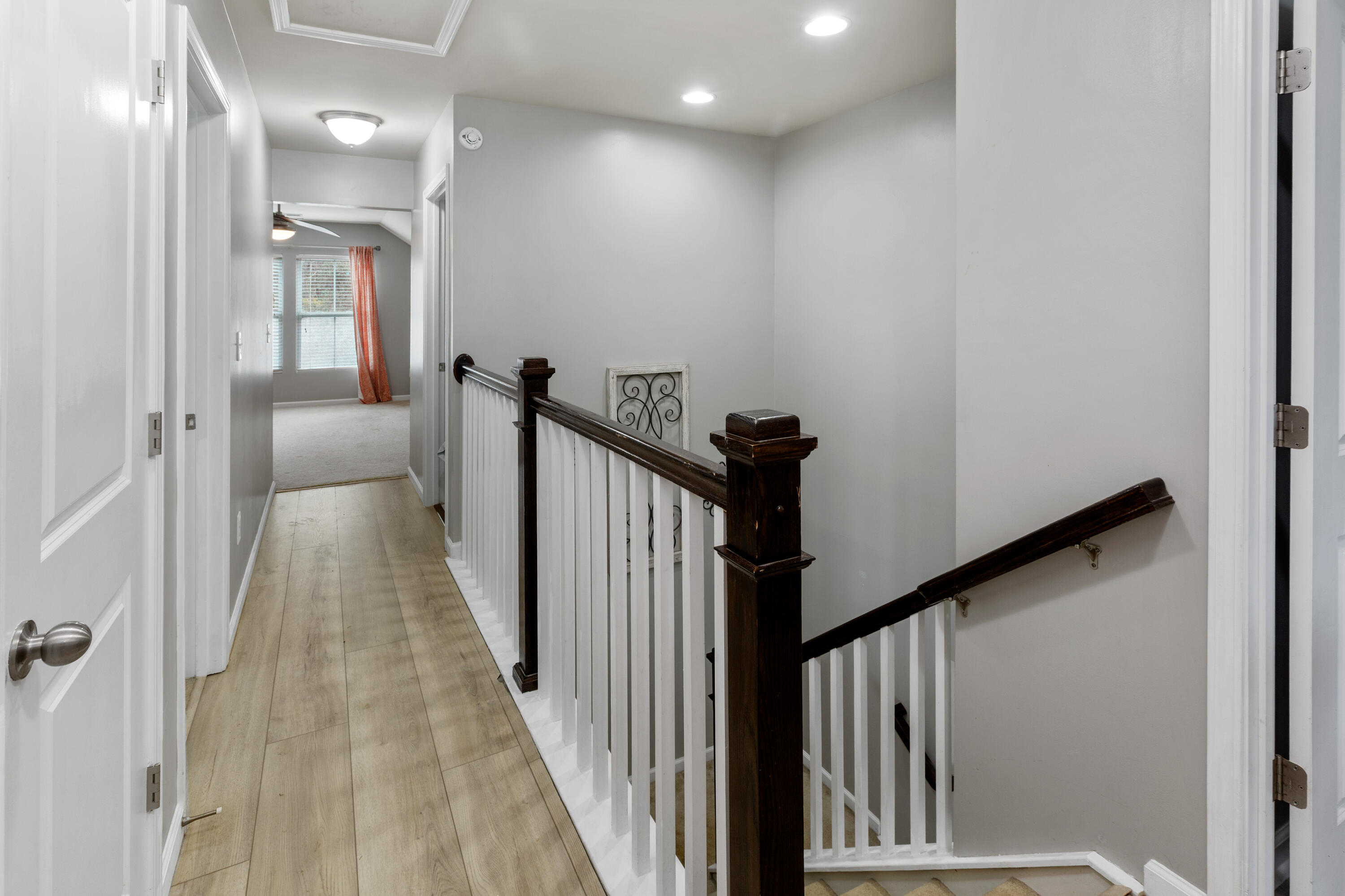 3857 Annapolis Way Ladson, SC 29456 - Photo 14 of 32 Hallway Upstairs LPV