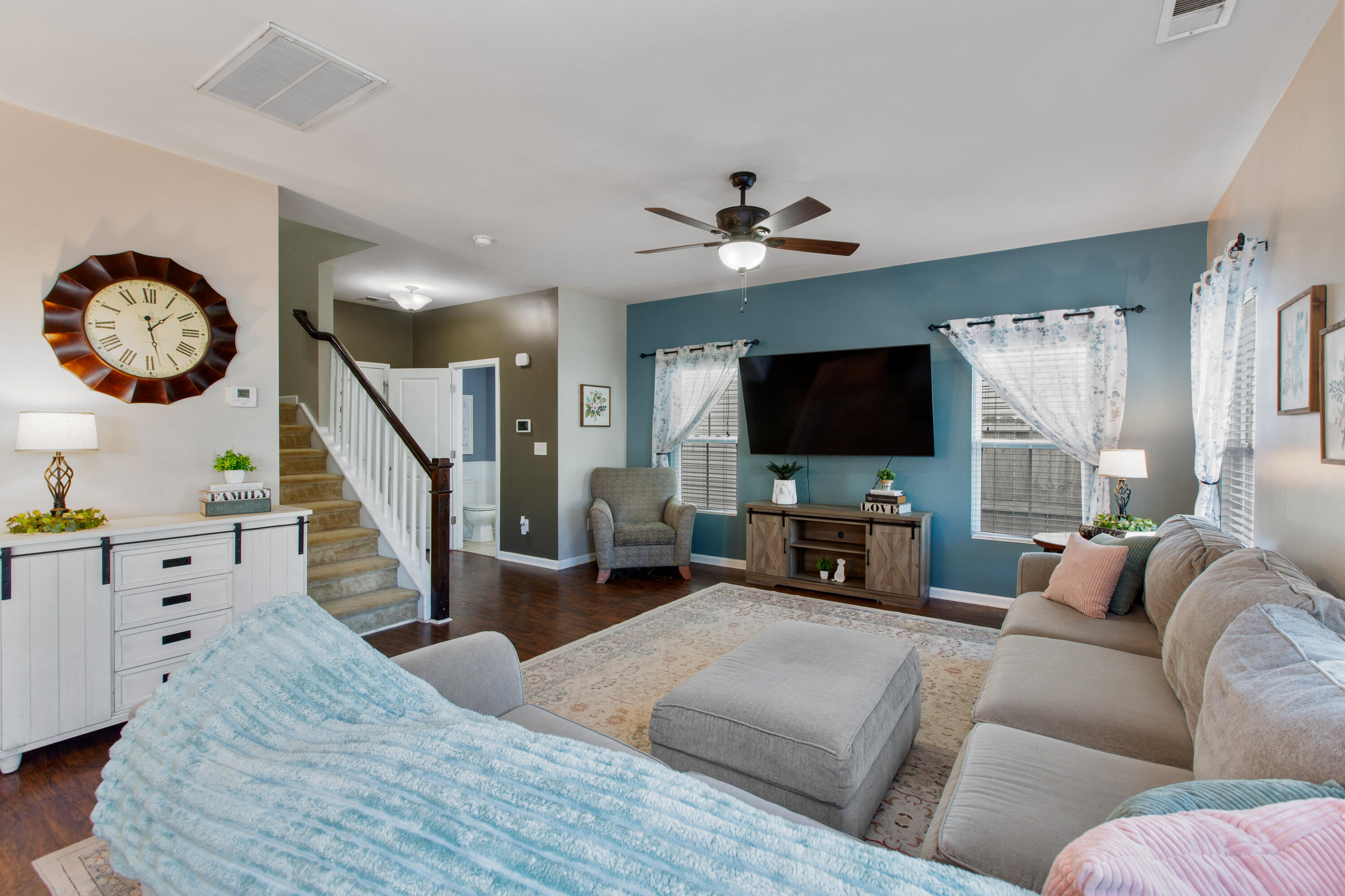 3857 Annapolis Way Ladson, SC 29456 - Photo 8 of 32 Main Living Area