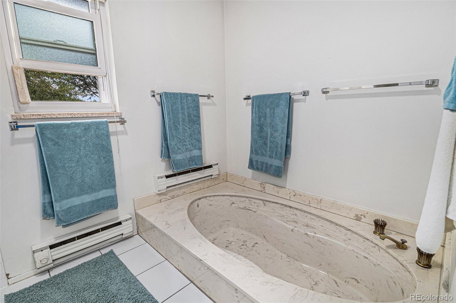 4043 South Olive Street Denver, CO 80237 - Photo 18 of 24