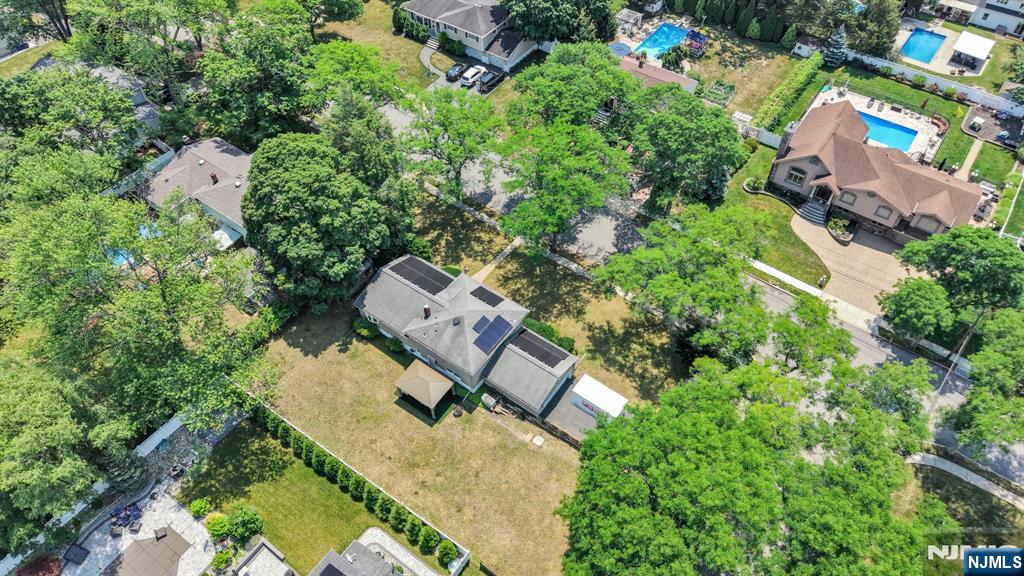 19 Lawrence Road Wayne, NJ 07470 - Photo 32 of 33