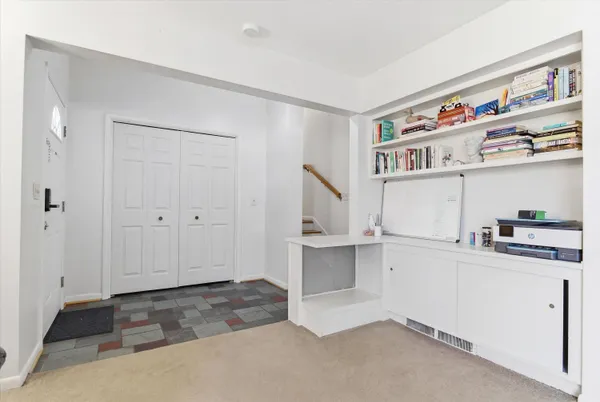 $3,400 | 2220 East Stadium Boulevard, Ann Arbor, MI 48104