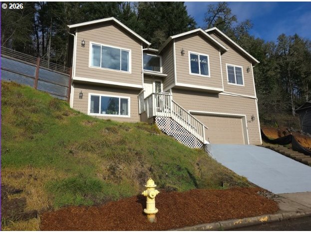 340 Kalapuya Way Cottage Grove, OR 97424 - Photo 1 of 44