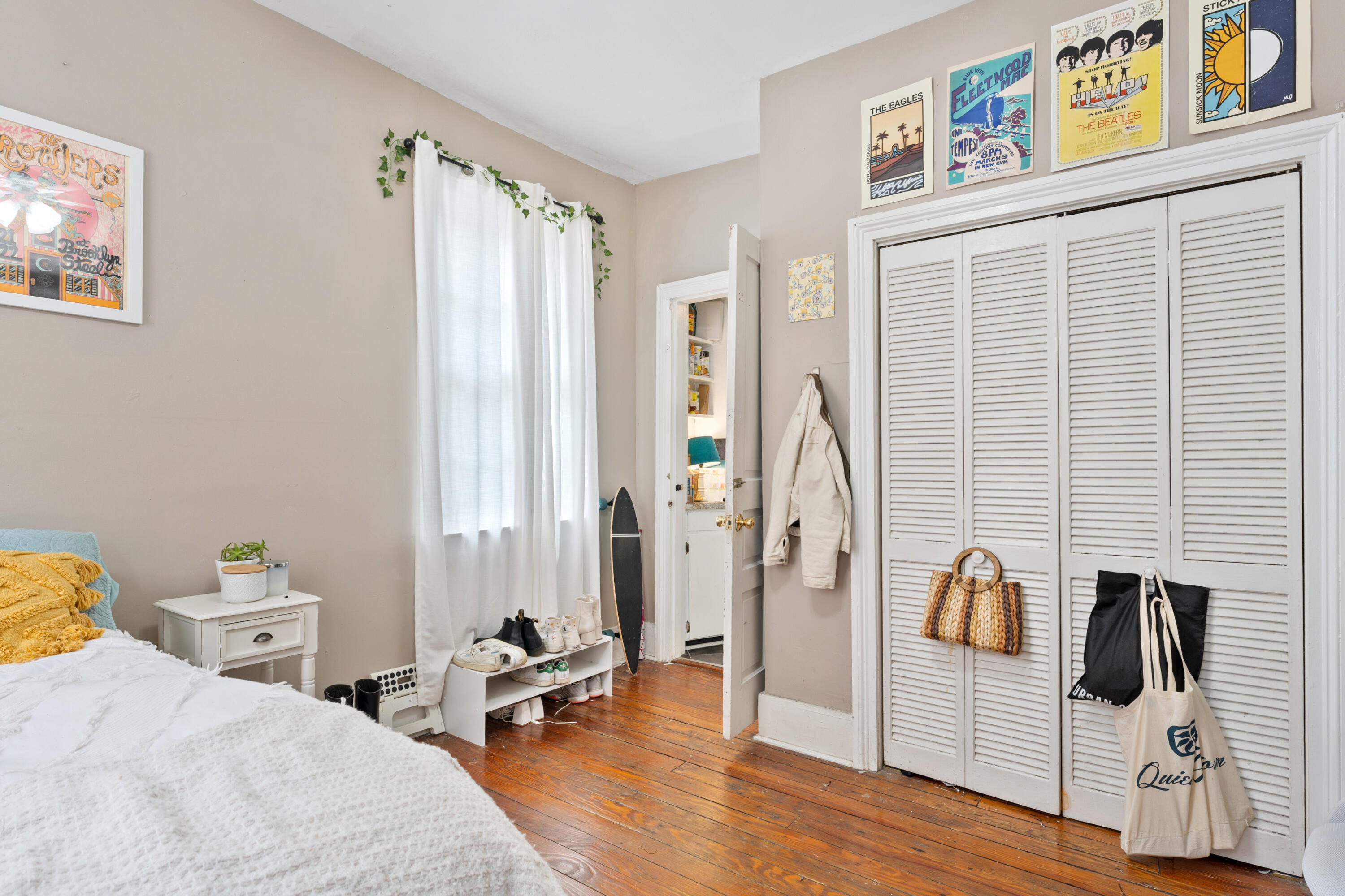 102 Logan Street Charleston, SC 29401 - Photo 25 of 41 102 Logan St By KeenEye Marketing