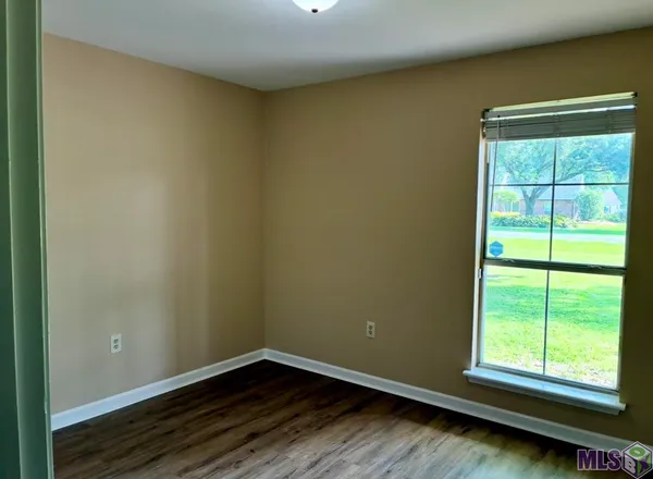 $1,600 | 10205 Lake Ridge Avenue, Gonzales, LA 70737
