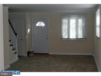 121 Orchard Road Ridley Park, PA 19078 - Photo 2 of 12 Living Room
