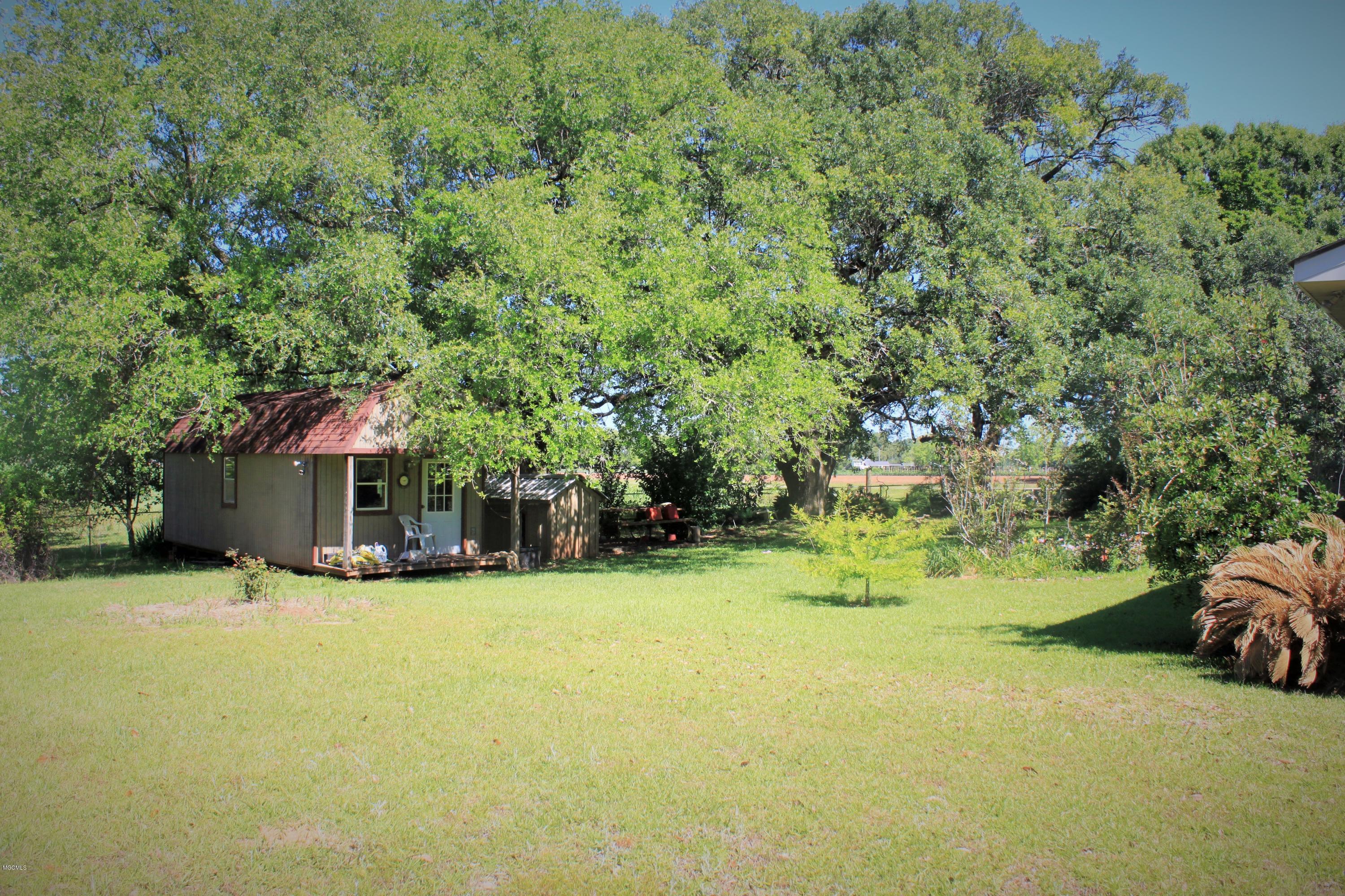 1057 Route 5 Road Lucedale, MS 39452 - Photo 23 of 34 Workshop
