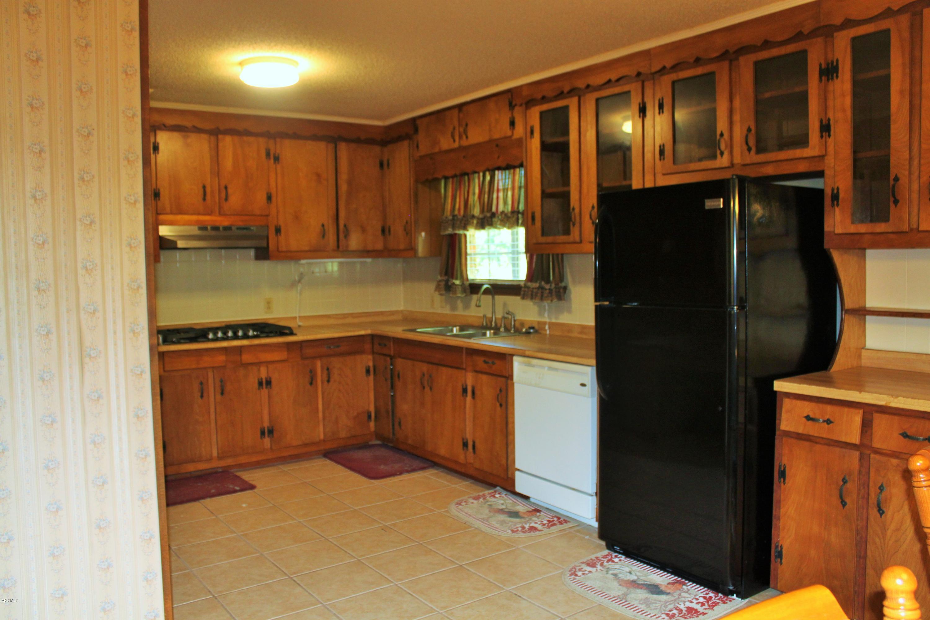 1057 Route 5 Road Lucedale, MS 39452 - Photo 8 of 34 Kitchen