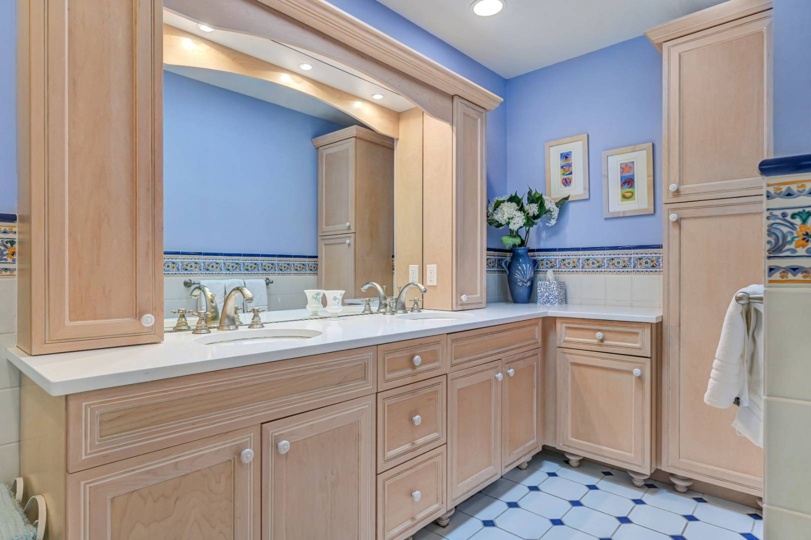60 South Road Westhampton Beach, NY 11978 - Photo 13 of 45 a bathroom with a sink a vanity and a mirror