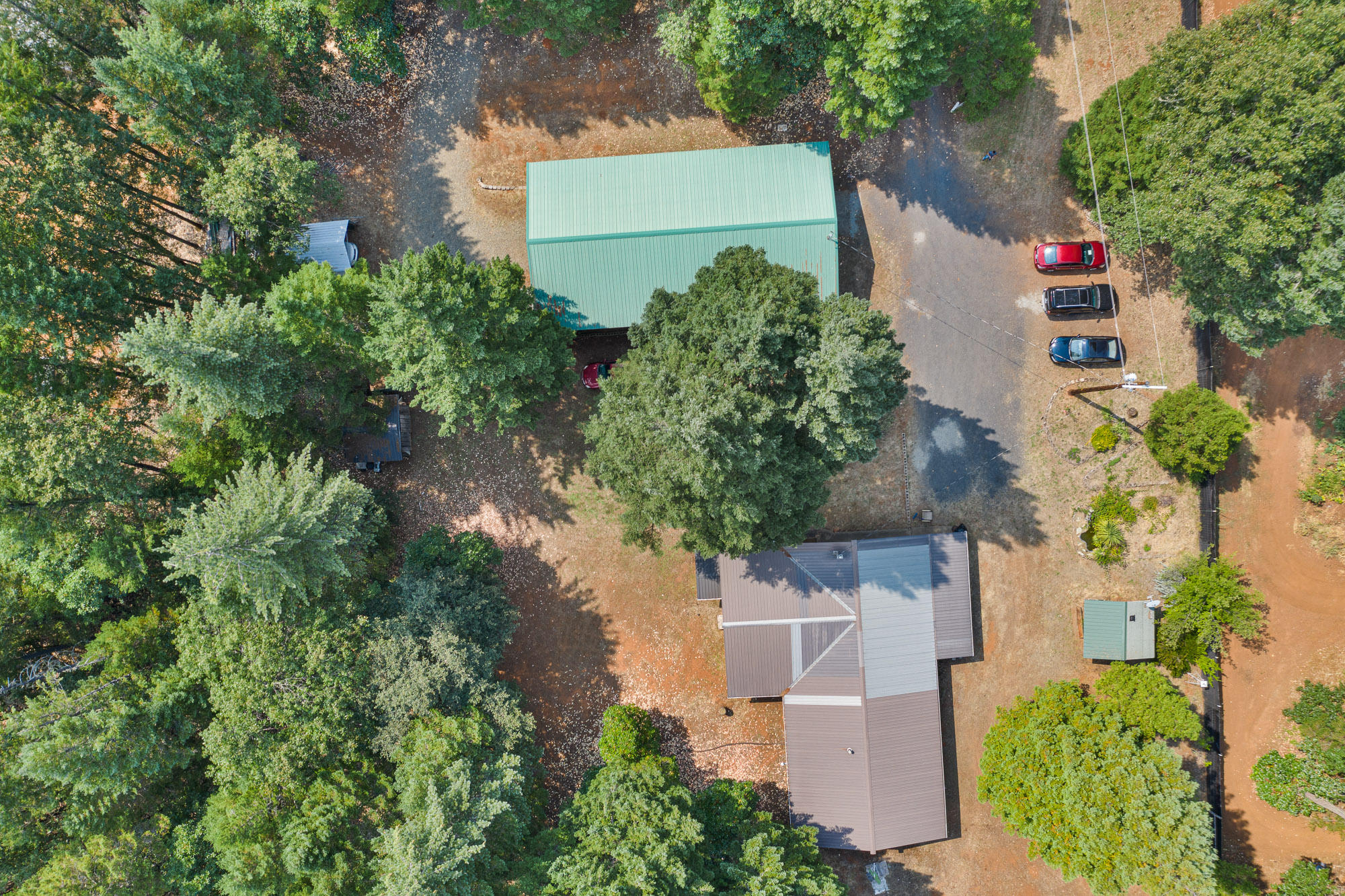 202 Draper Valley Road Selma, OR 97538 - Photo 25 of 29 202 Draper Valley Rd-039