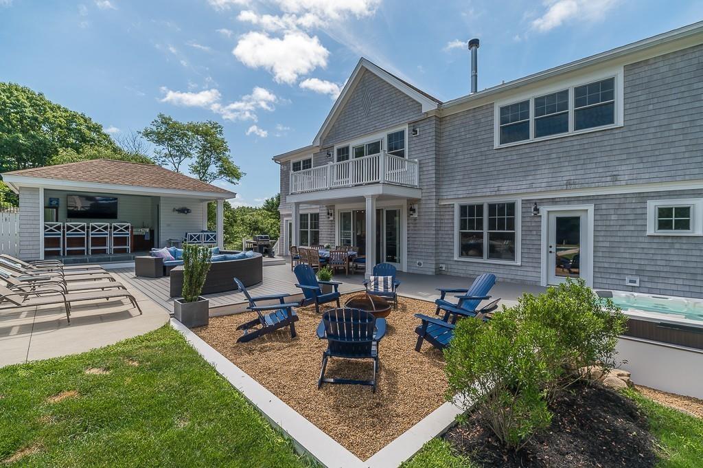 26 Ledgewood Road Manchester, MA 01944 - Photo 29 of 35 Gallery Image 29