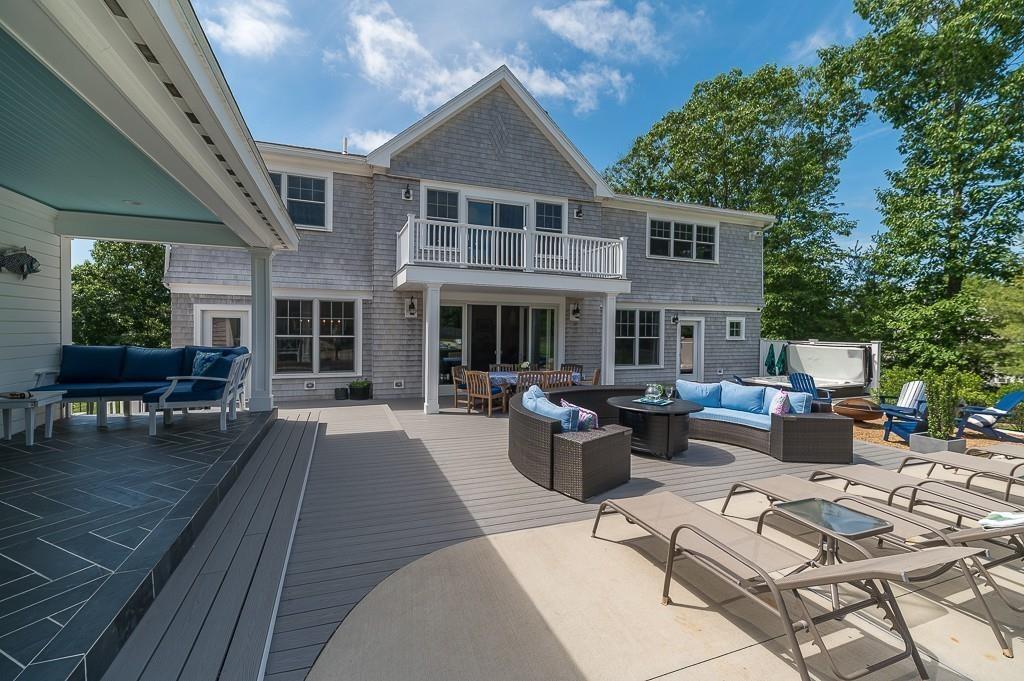 26 Ledgewood Road Manchester, MA 01944 - Photo 33 of 35 Gallery Image 33