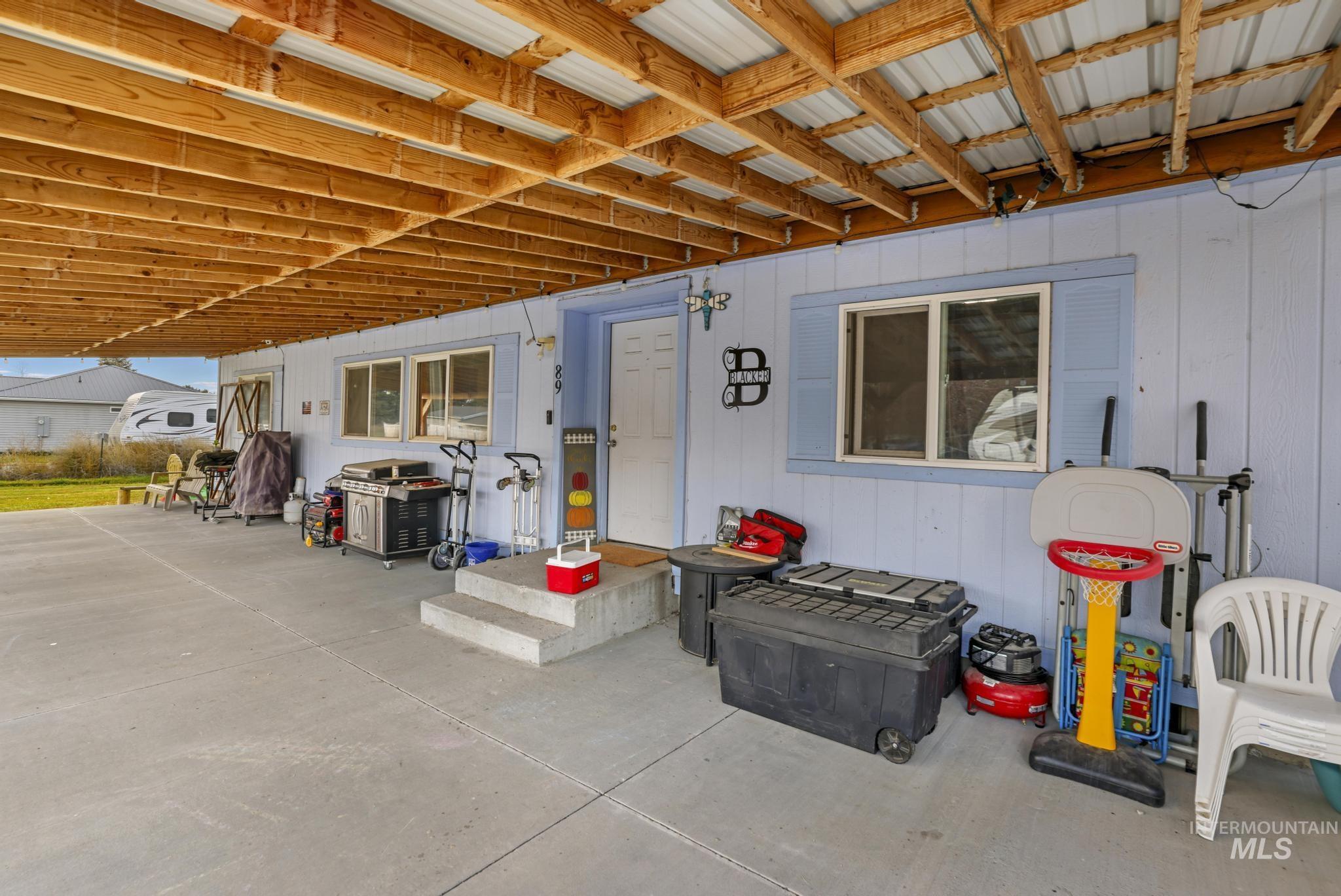 89 South 860 Road West Paul, ID 83347 - Photo 16 of 36